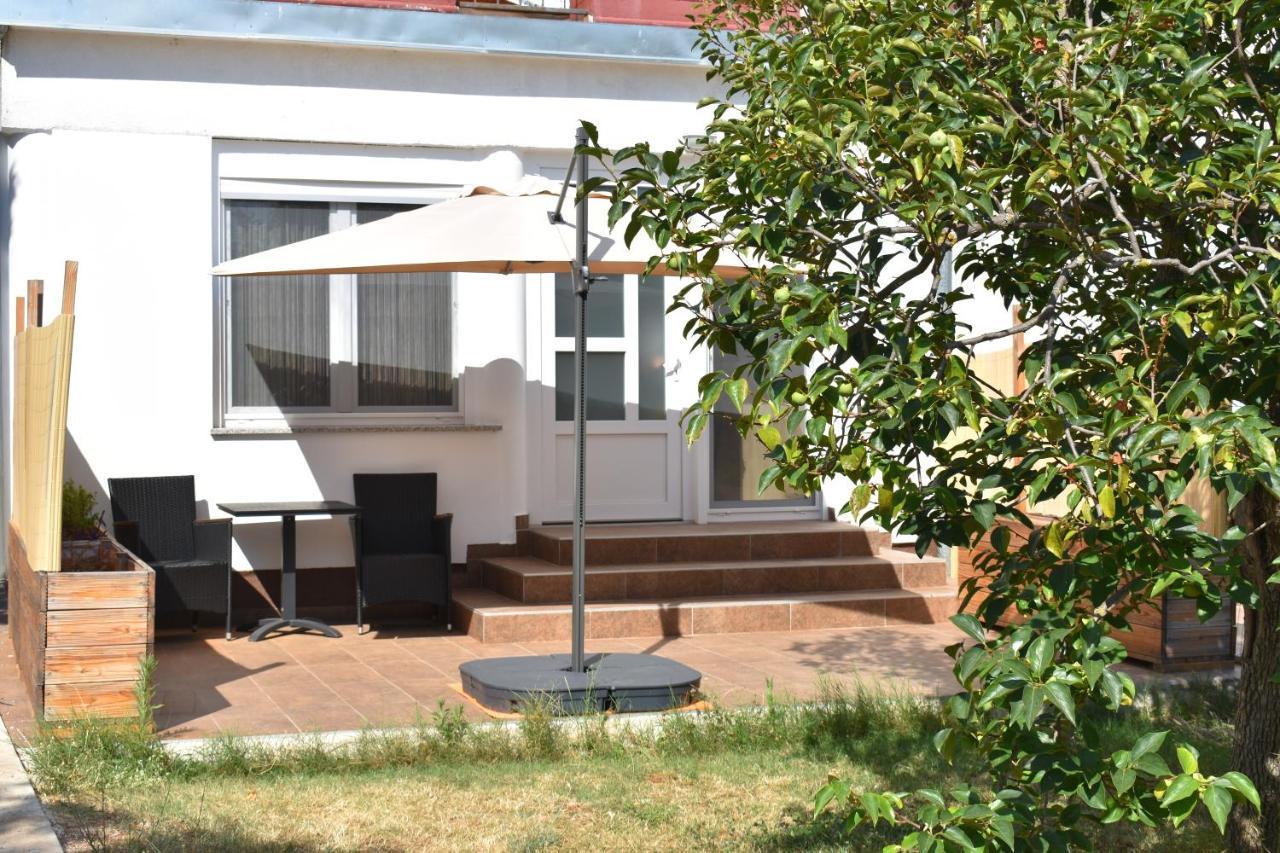 Relax & Enjoy - Marcana Apartments Bagian luar foto