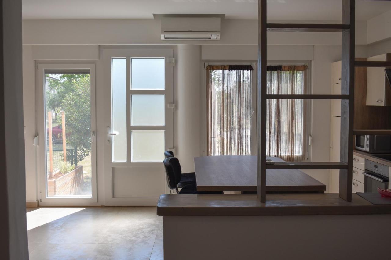 Relax & Enjoy - Marcana Apartments Bagian luar foto
